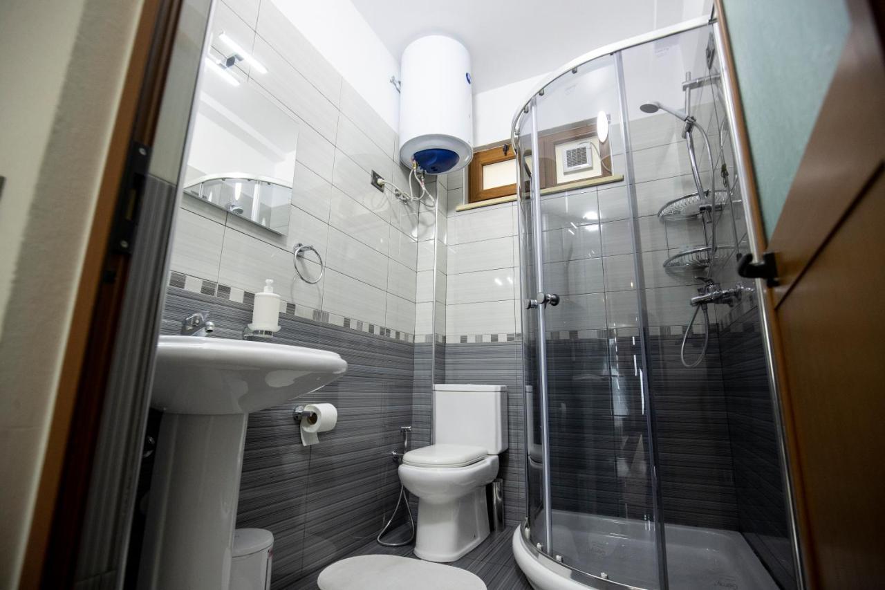 Xhuli Guesthouse Shkodër Екстериор снимка