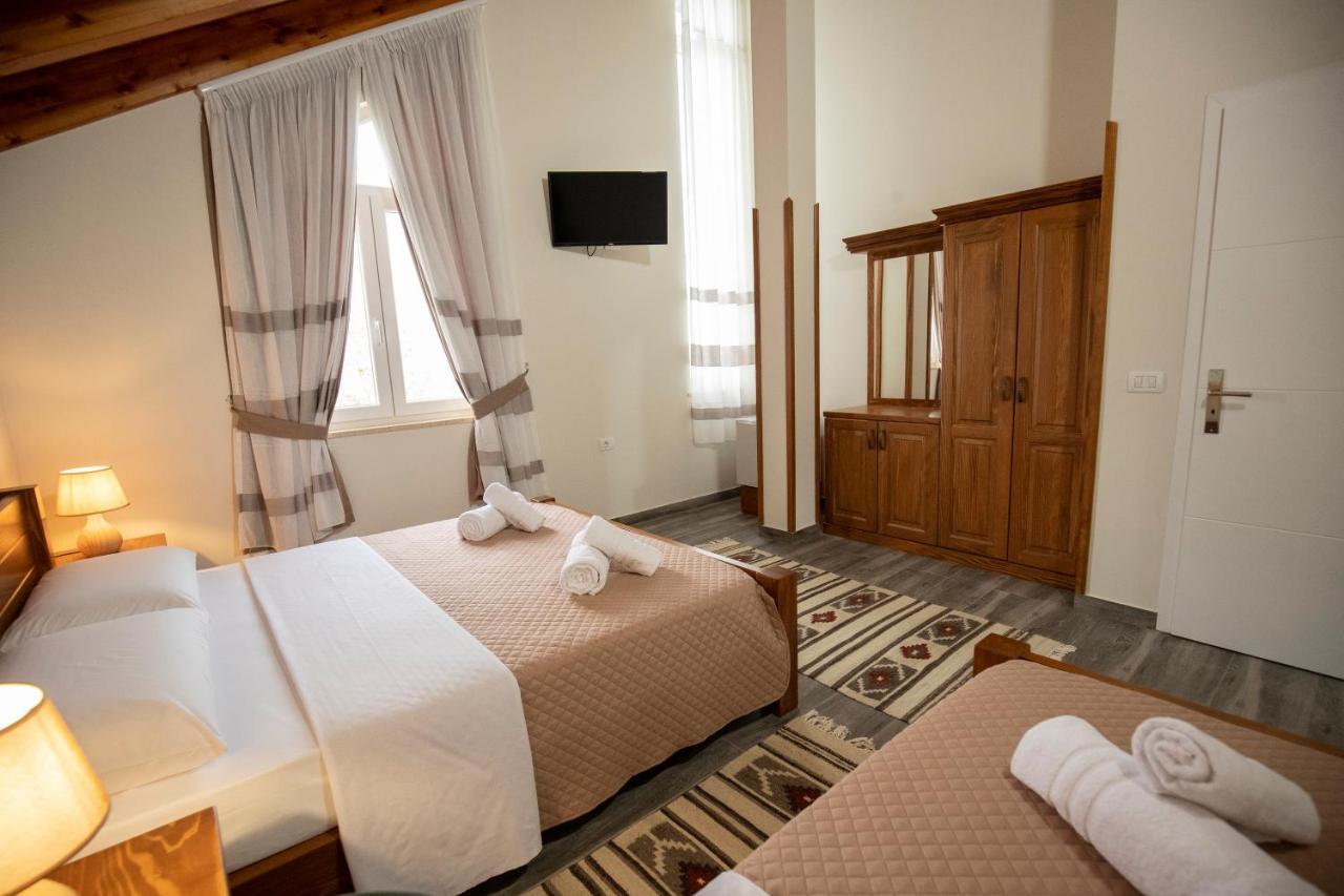 Xhuli Guesthouse Shkodër Екстериор снимка