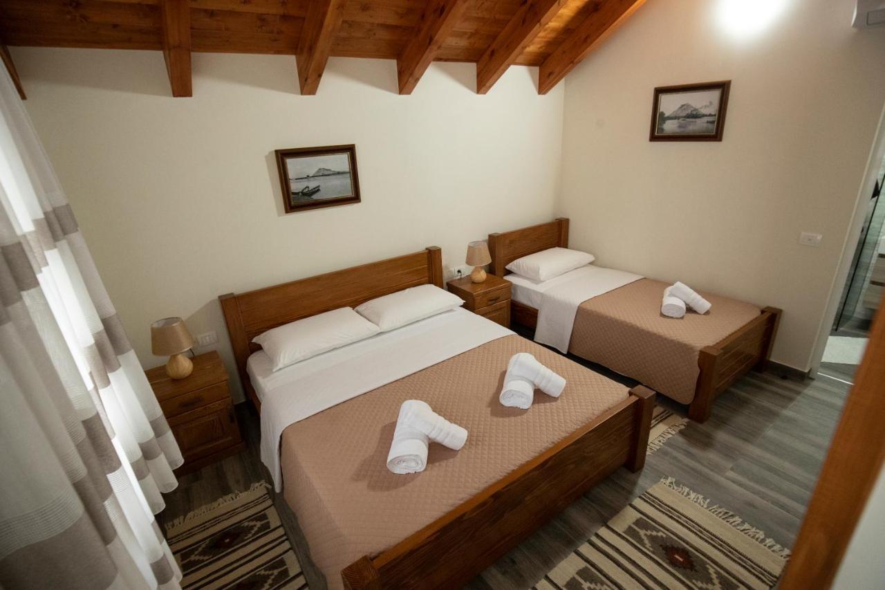 Xhuli Guesthouse Shkodër Екстериор снимка