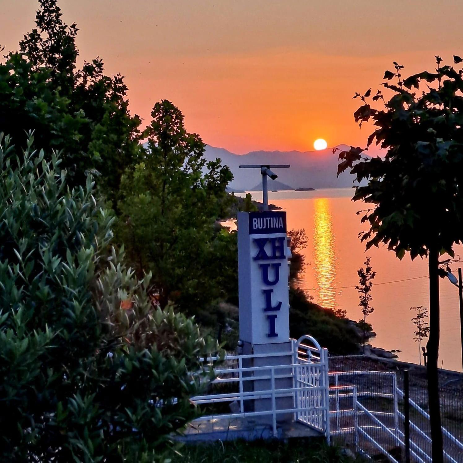 Xhuli Guesthouse Shkodër Екстериор снимка